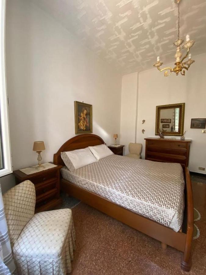 Apartamento La Palma Di Rafe Génova Exterior foto